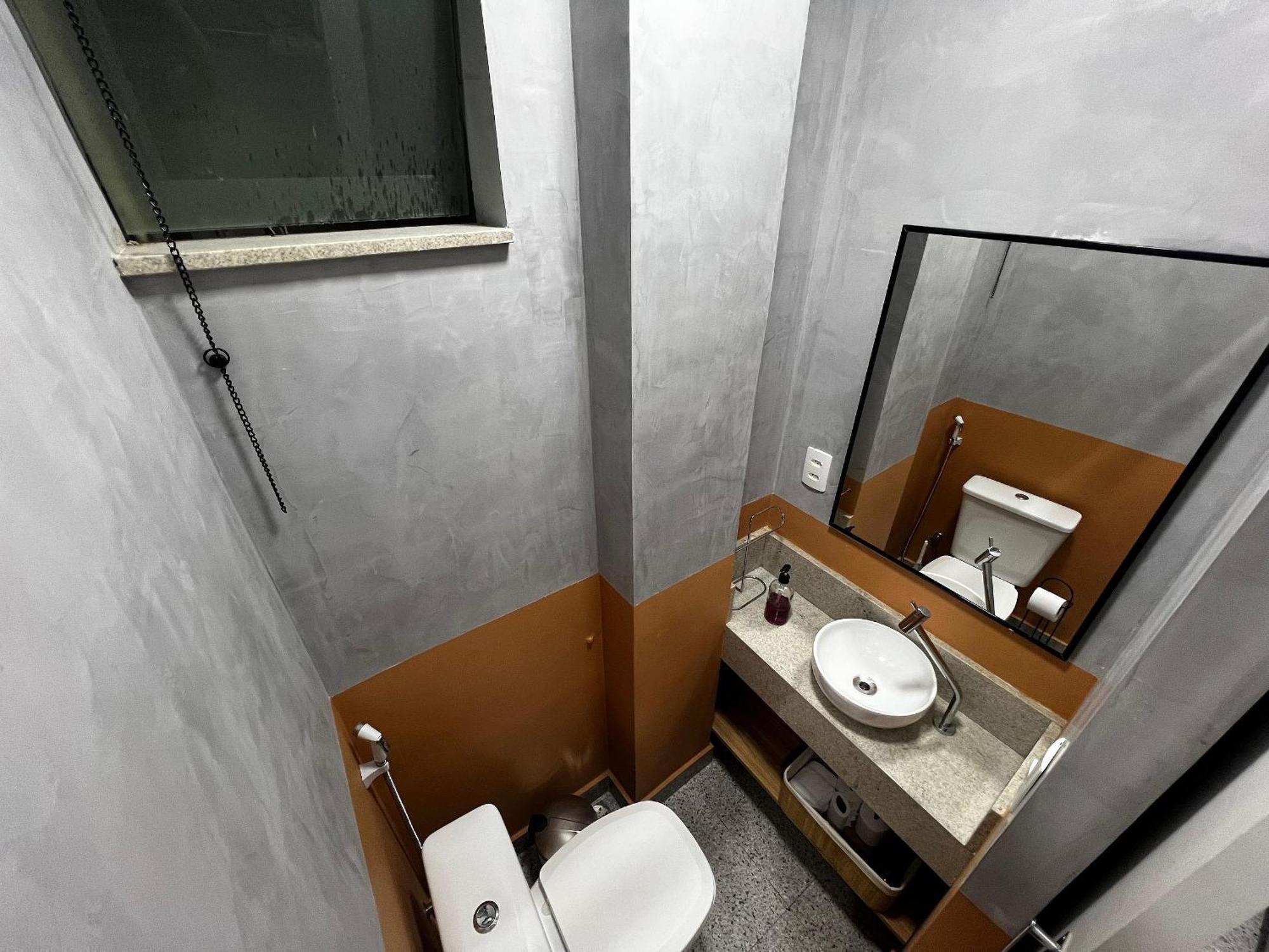 Flat Novinho C/ar No Centro/lapa Proximo Ao Metro Apartemen