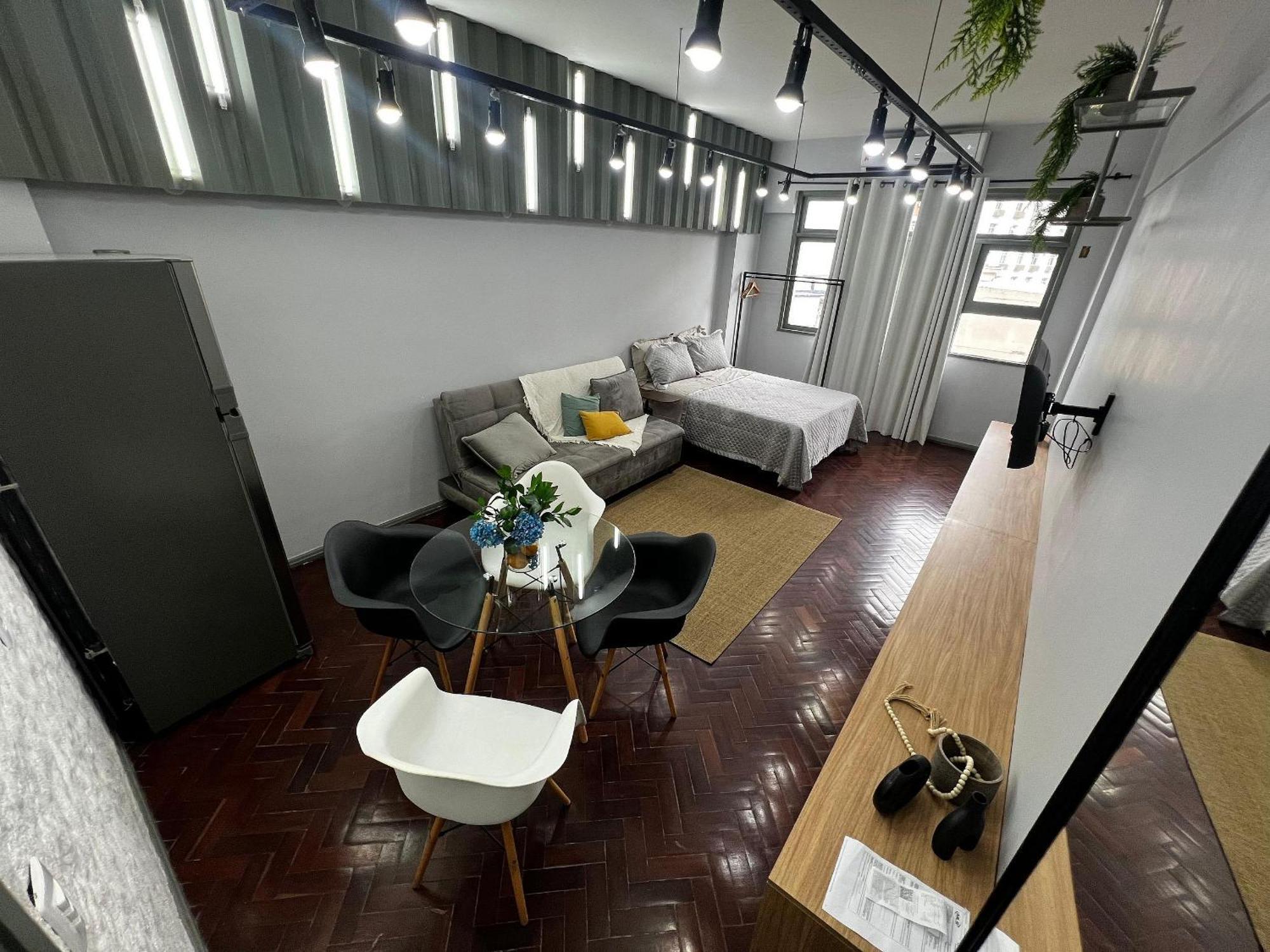 Apartment Flat Novinho C/ar No Centro/lapa Proximo Ao Metro *