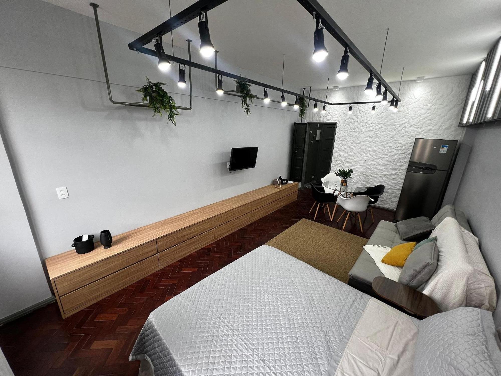 Flat Novinho C/ar No Centro/lapa Proximo Ao Metro Apartment *